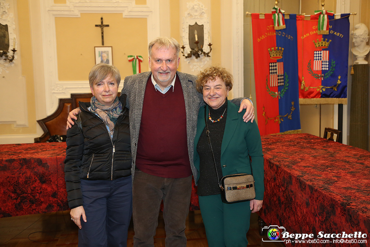 VBS_9385 - Presentazione libro_'Addio alle colline' di Giuseppe Mino Gallo.jpg